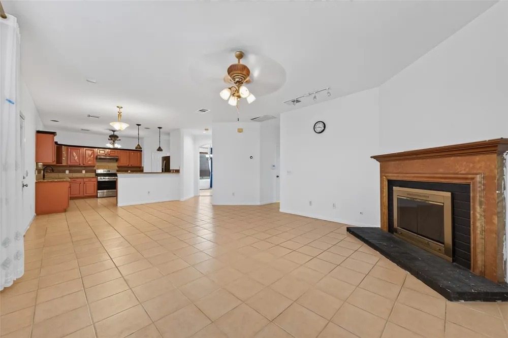 12214 Doe Meadow Drive Stafford, TX 77477