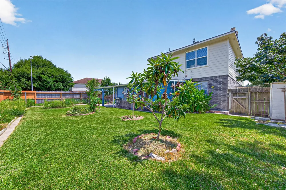 12214 Doe Meadow Drive Stafford, TX 77477