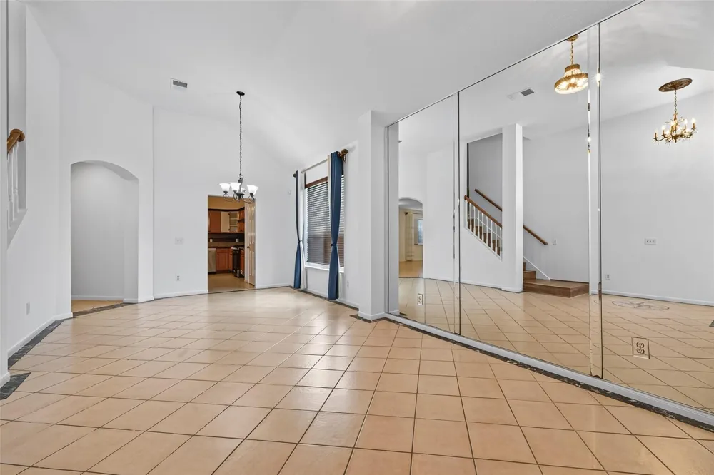 12214 Doe Meadow Drive Stafford, TX 77477