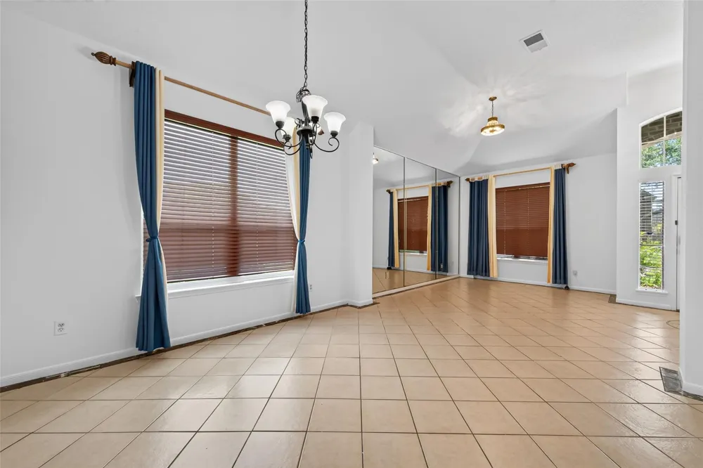 12214 Doe Meadow Drive Stafford, TX 77477