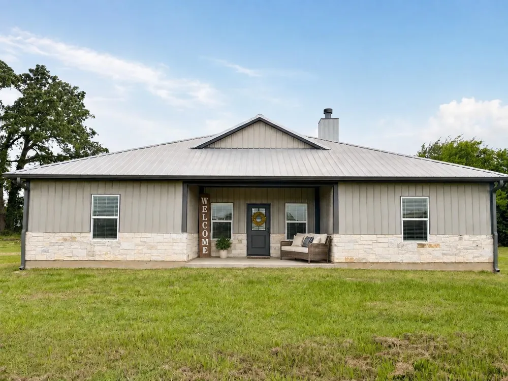 23495 Henson Road Montgomery, TX 77356