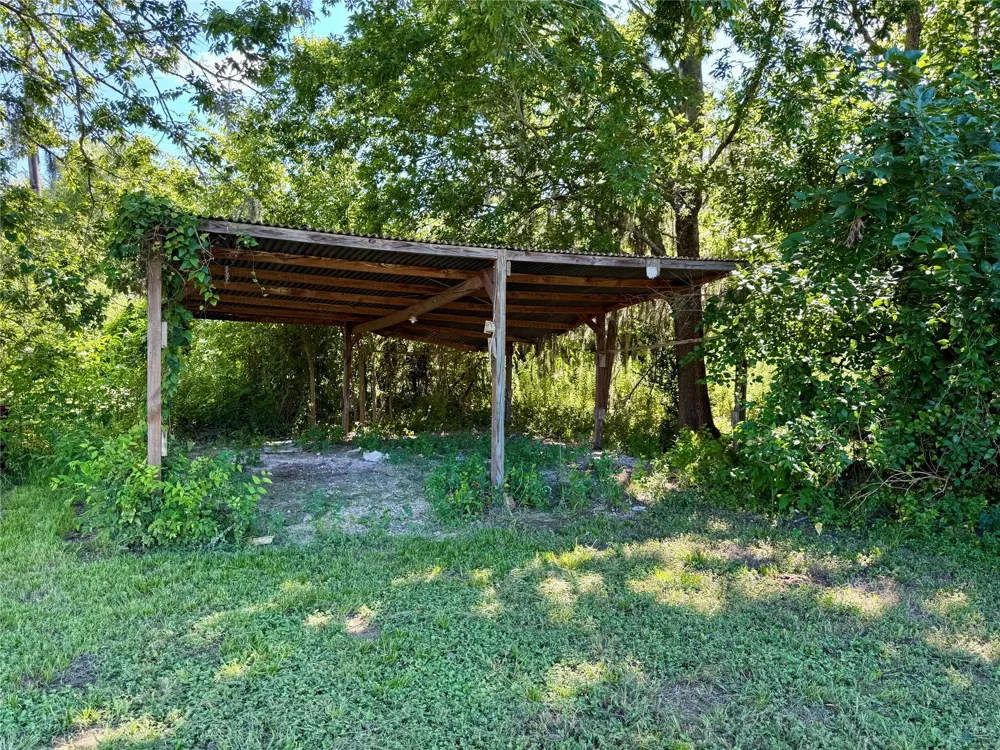 23495 Henson Road Montgomery, TX 77356