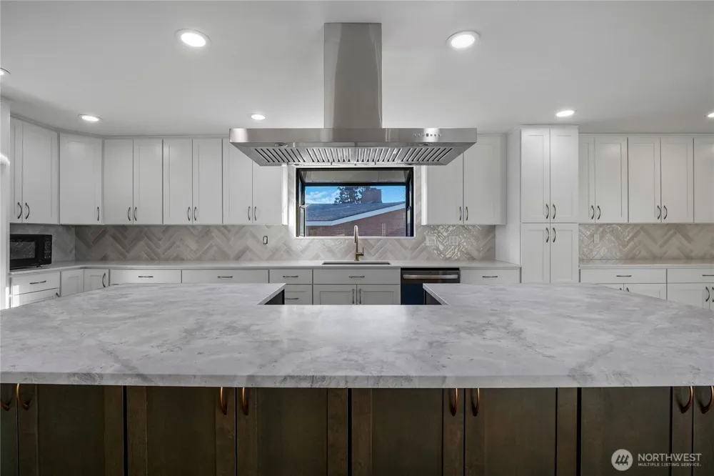 306 Crestview Drive Moses Lake, WA 98837