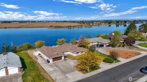 306 Crestview Drive