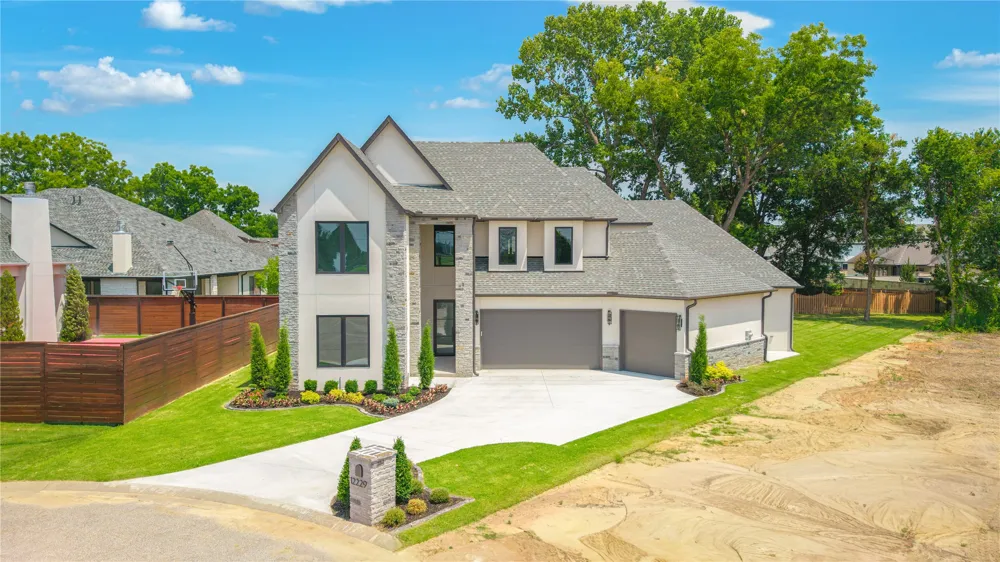 12229 S 65th Place E Bixby, OK 74008