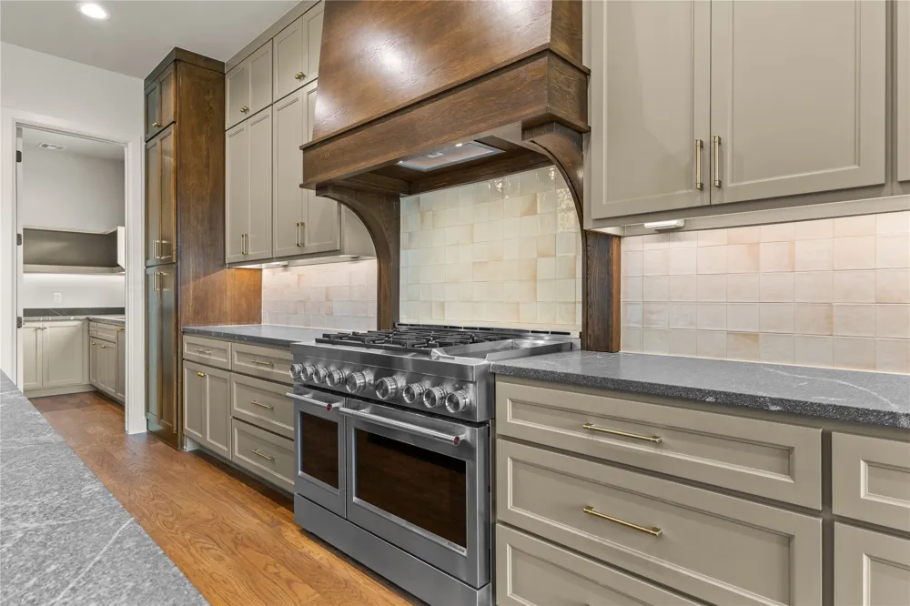 12229 S 65th Place E Bixby, OK 74008
