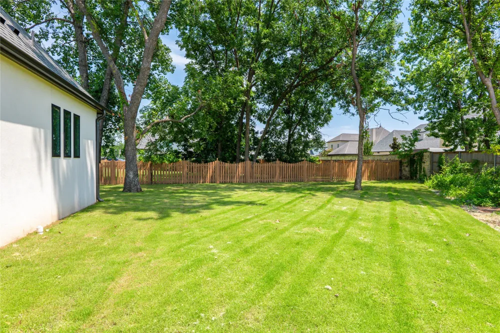 12229 S 65th Place E Bixby, OK 74008