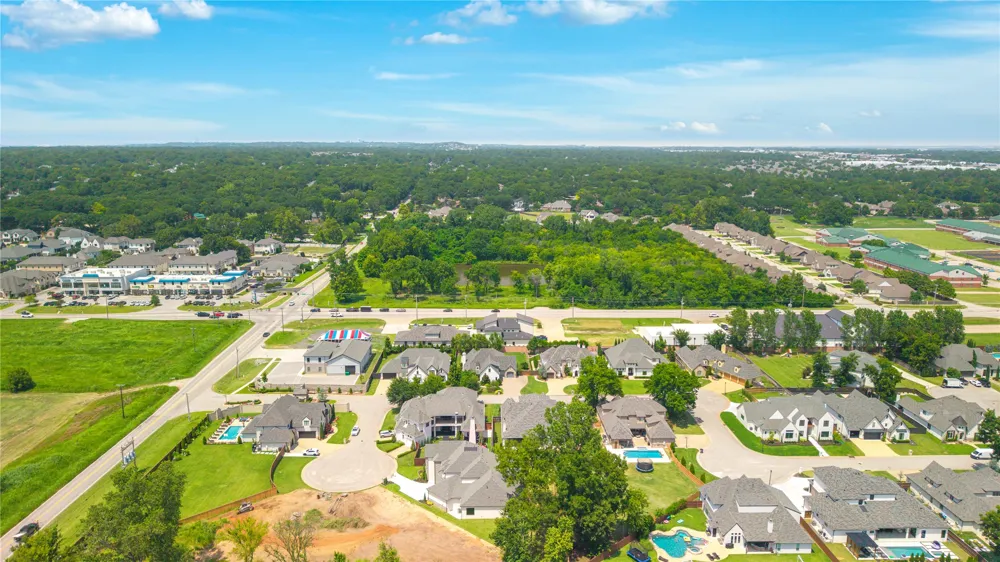 12229 S 65th Place E Bixby, OK 74008