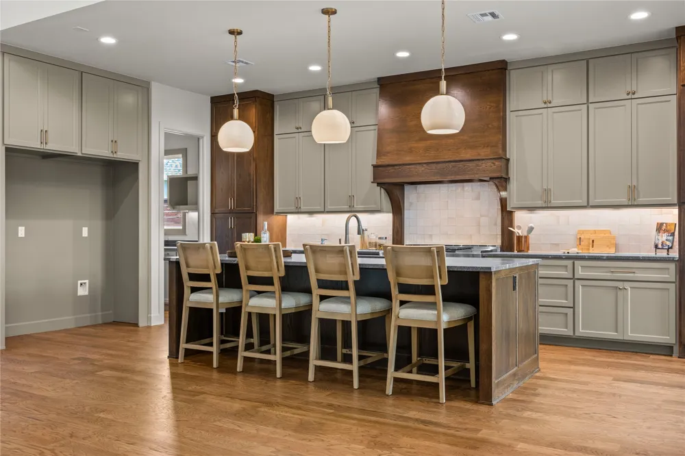 12229 S 65th Place E Bixby, OK 74008