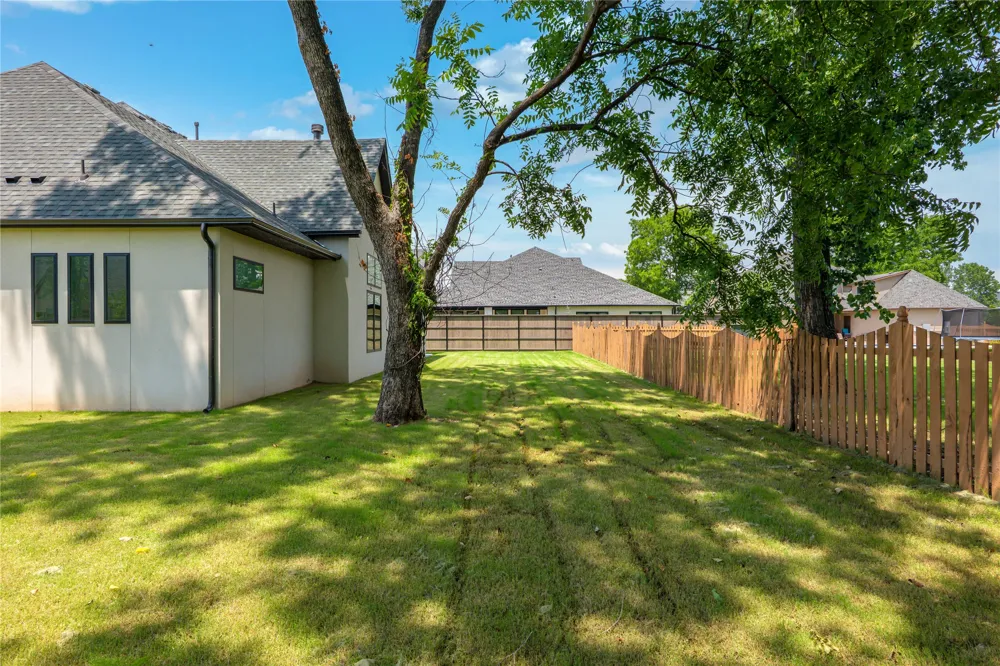 12229 S 65th Place E Bixby, OK 74008