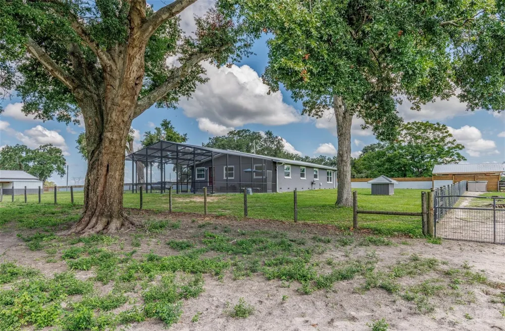 1285 NW 102ND BOULEVARD Wildwood, FL 34785