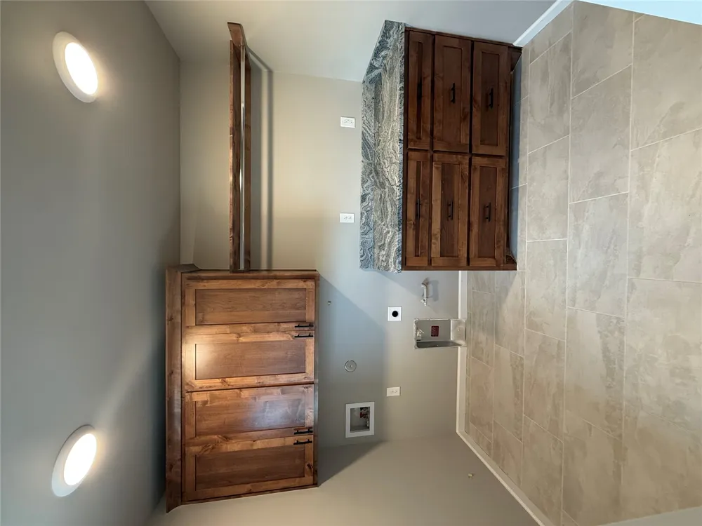 5688 E 137th Street Collinsville, OK 74021