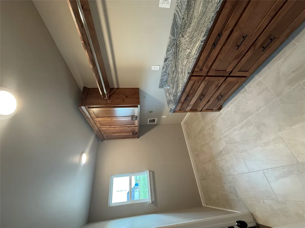 5688 E 137th Street Collinsville, OK 74021