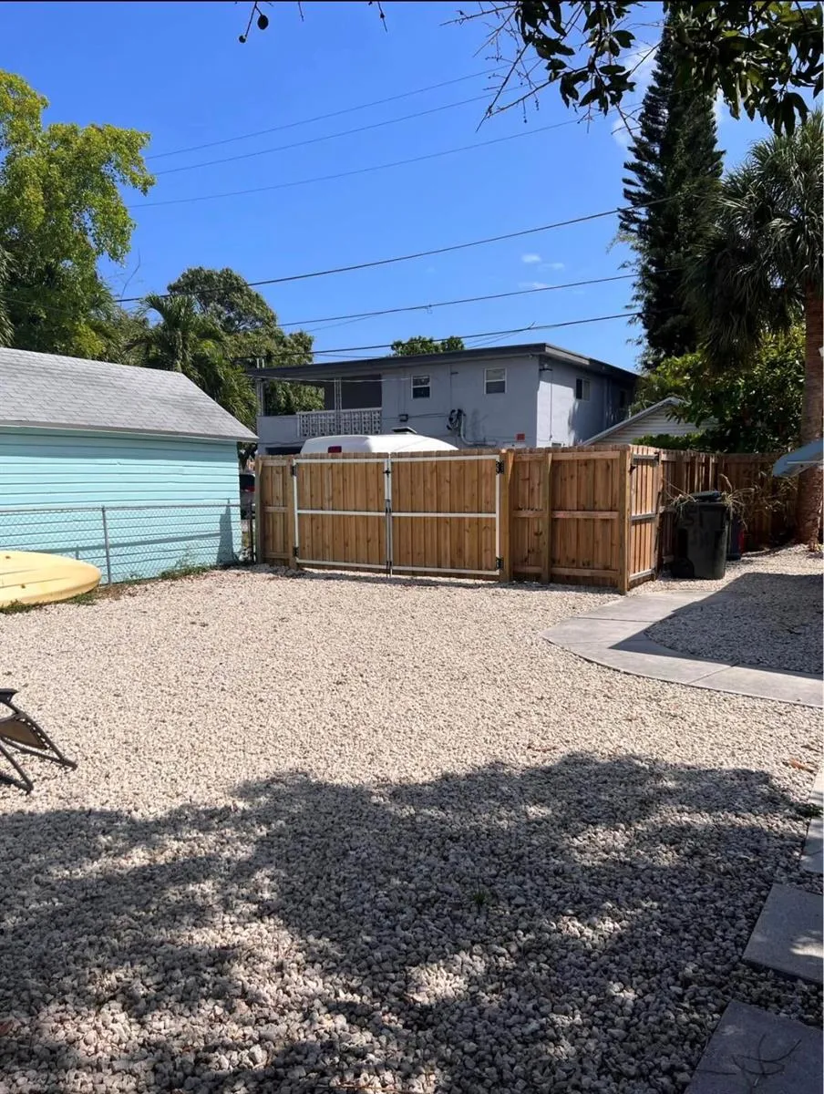 51 SW 13TH STREET Dania Beach, FL 33004