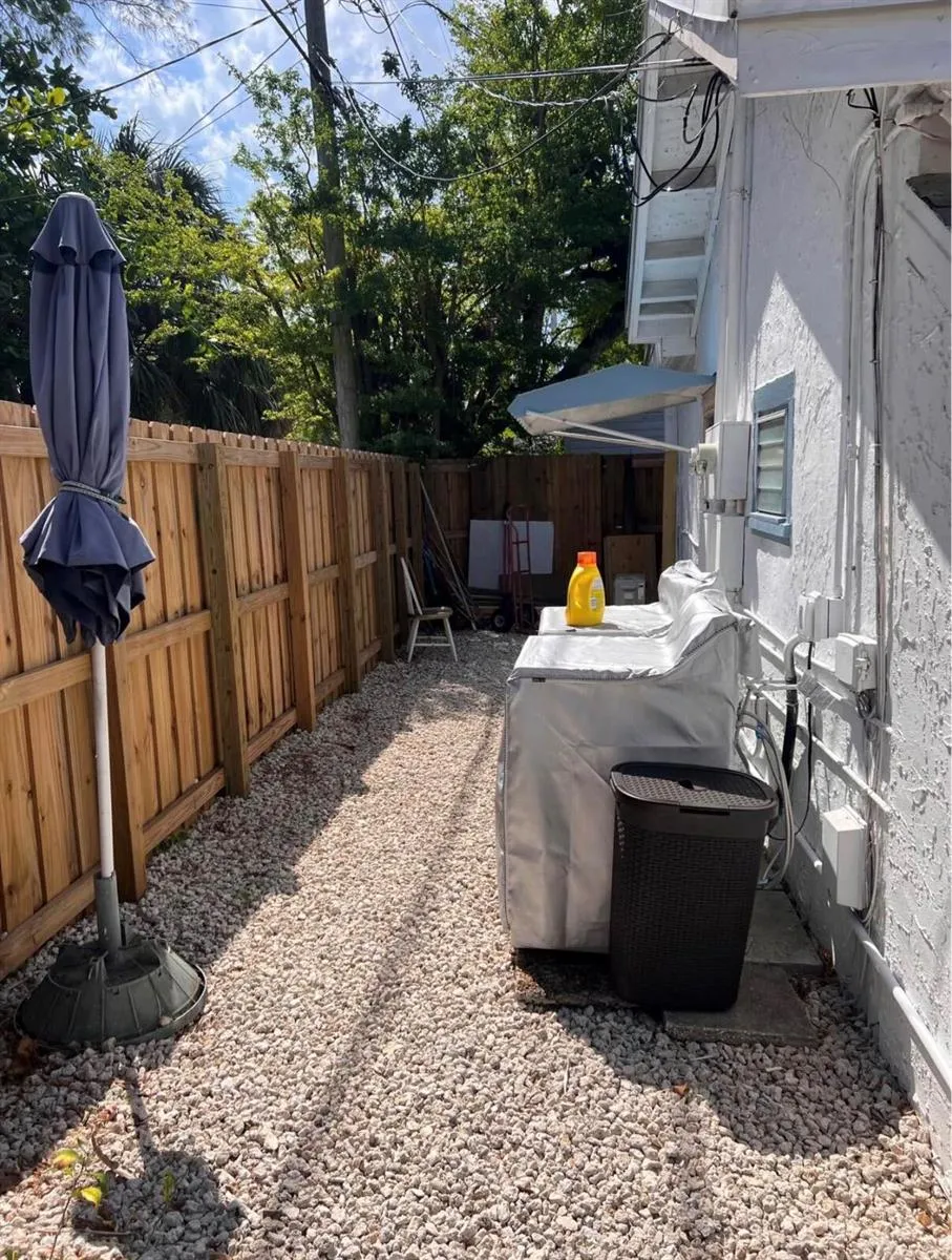 51 SW 13TH STREET Dania Beach, FL 33004