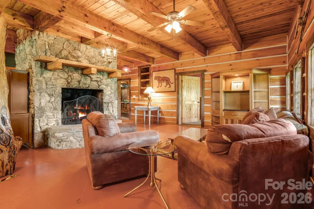 1185 & 1115 Black Bear Drive Mars Hill, NC 28754