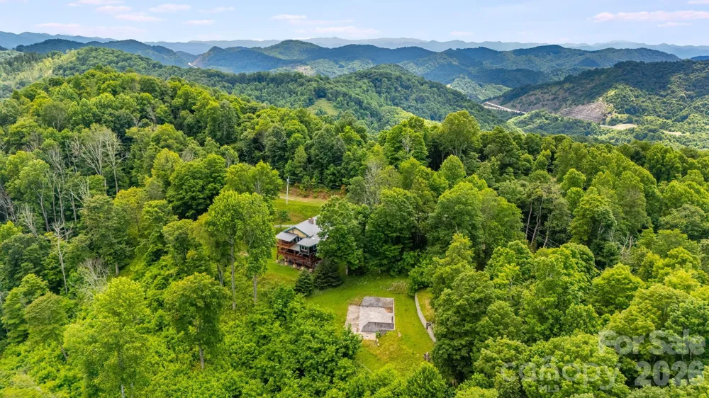 1185 & 1115 Black Bear Drive Mars Hill, NC 28754