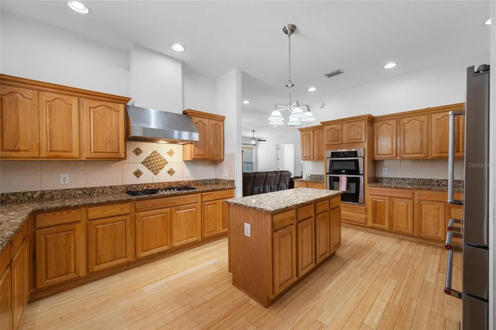 13030 DELWOOD ROAD Tampa, FL 33624