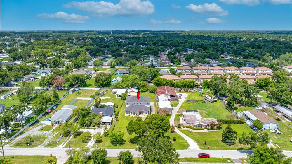13030 DELWOOD ROAD Tampa, FL 33624