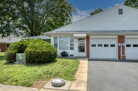 96 Fairway Lane