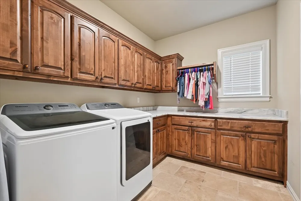 7724 147th EastAvenue Owasso, OK 74055