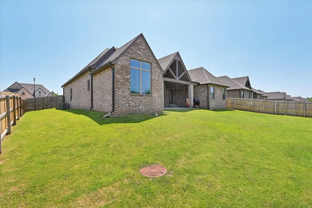 7724 147th EastAvenue Owasso, OK 74055