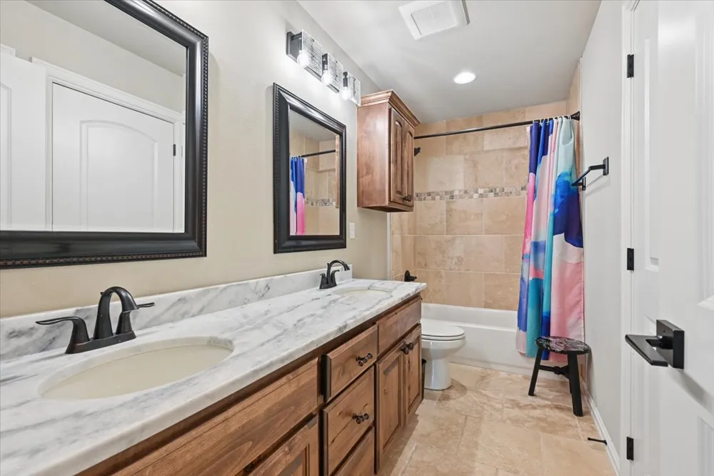 7724 147th EastAvenue Owasso, OK 74055