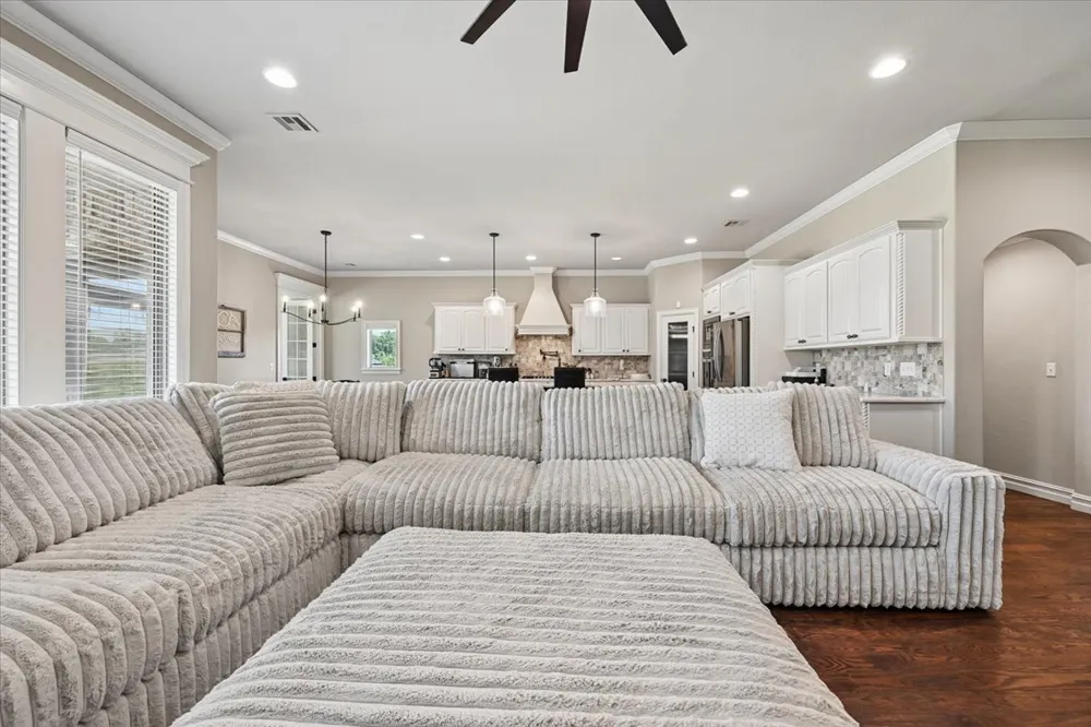 7724 147th EastAvenue Owasso, OK 74055
