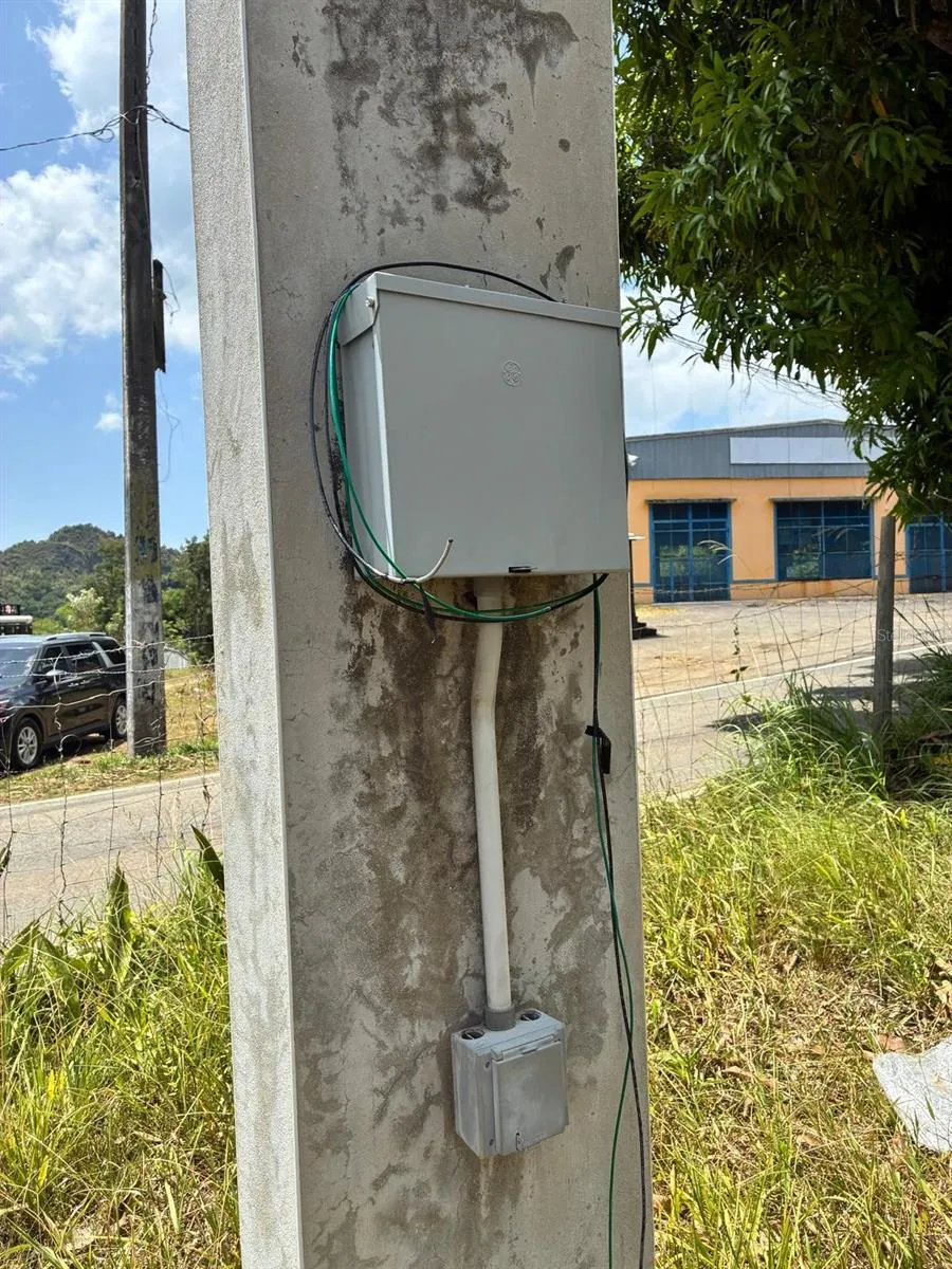 BO. FRONTON CARR 146 KM 18.6 Ciales, PR 00638