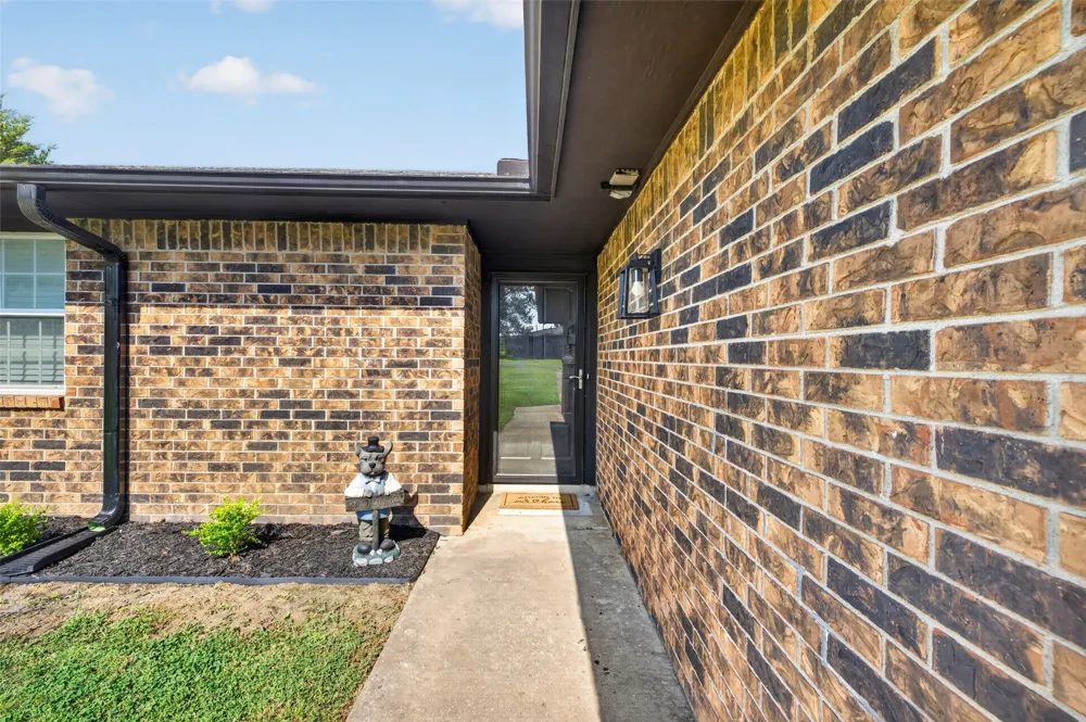 720 Black Jack Lane Collinsville, OK 74021