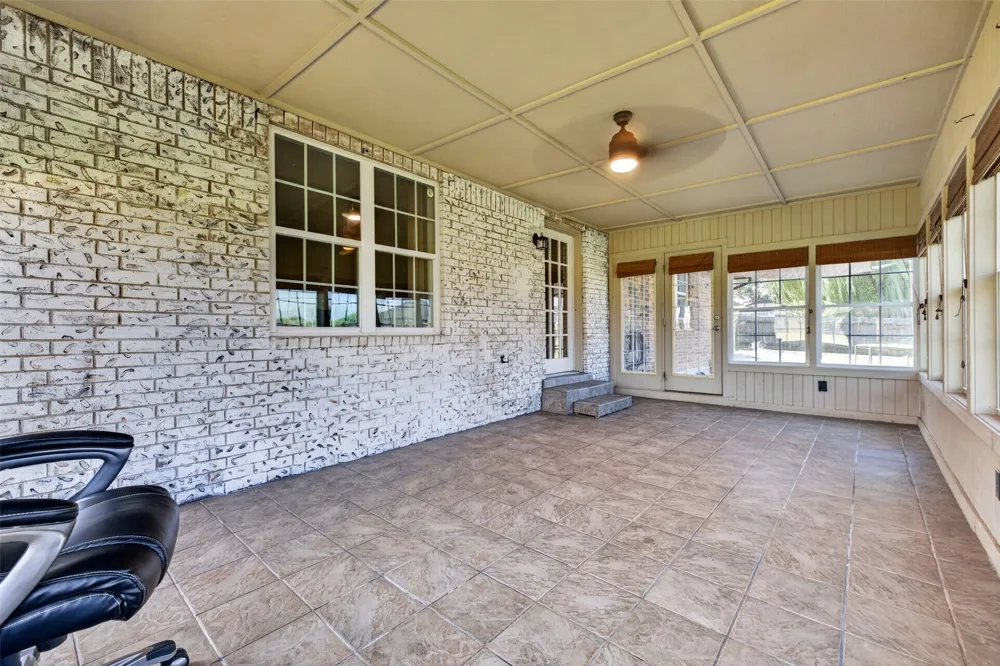 720 Black Jack Lane Collinsville, OK 74021