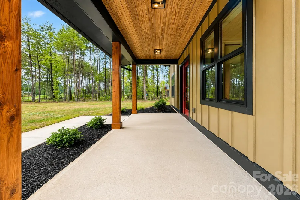 7401 Sherrills Ford Road Sherrills Ford, NC 28673