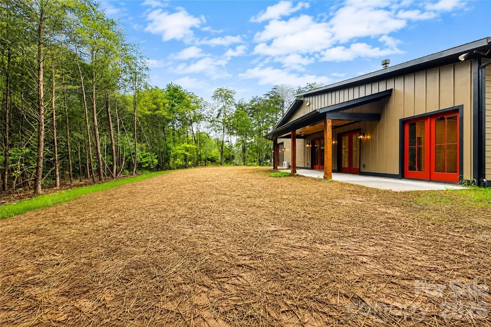 7401 Sherrills Ford Road Sherrills Ford, NC 28673