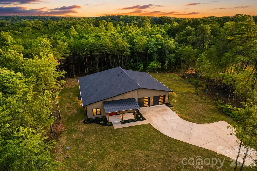 7401 Sherrills Ford Road Sherrills Ford, NC 28673