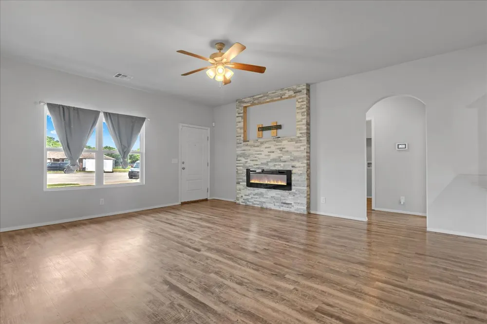 10018 E 110th Place Owasso, OK 74055