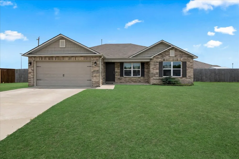 10018 E 110th Place Owasso, OK 74055