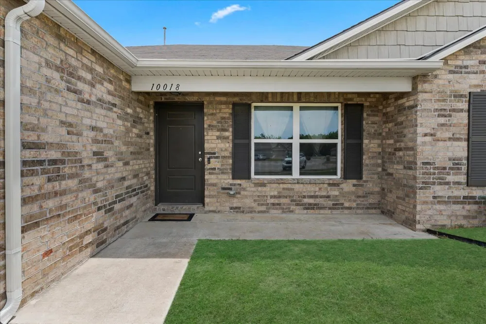10018 E 110th Place Owasso, OK 74055