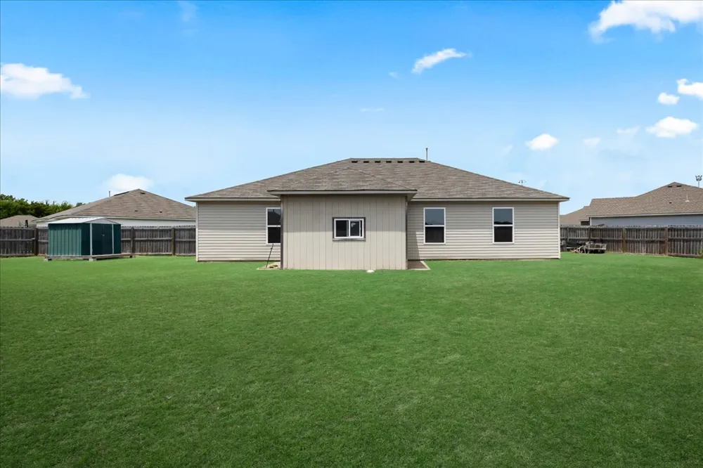 10018 E 110th Place Owasso, OK 74055