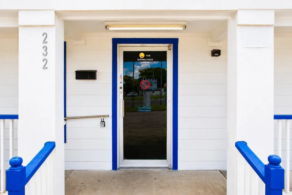 2321 Burke Road Pasadena, TX 77502