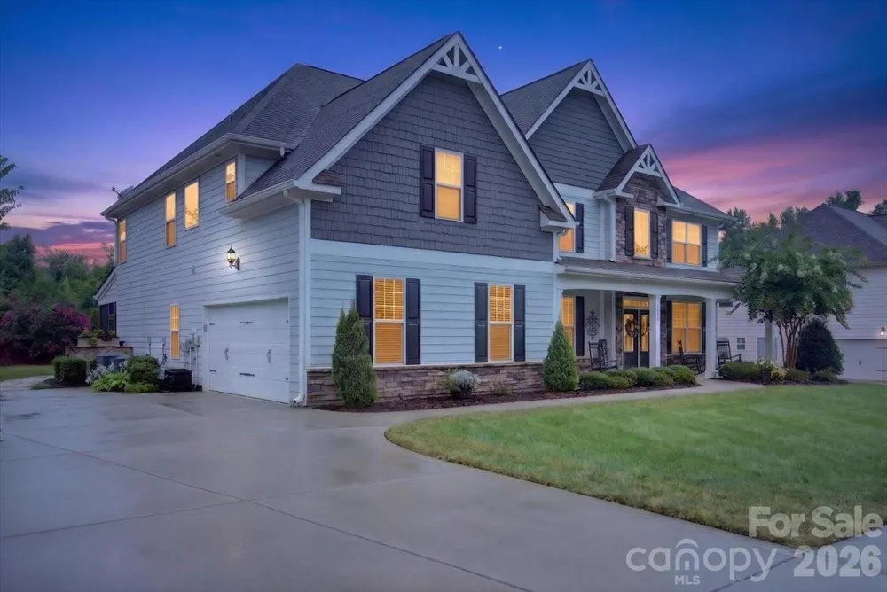 10515 Sweethaven Lane Harrisburg, NC 28075