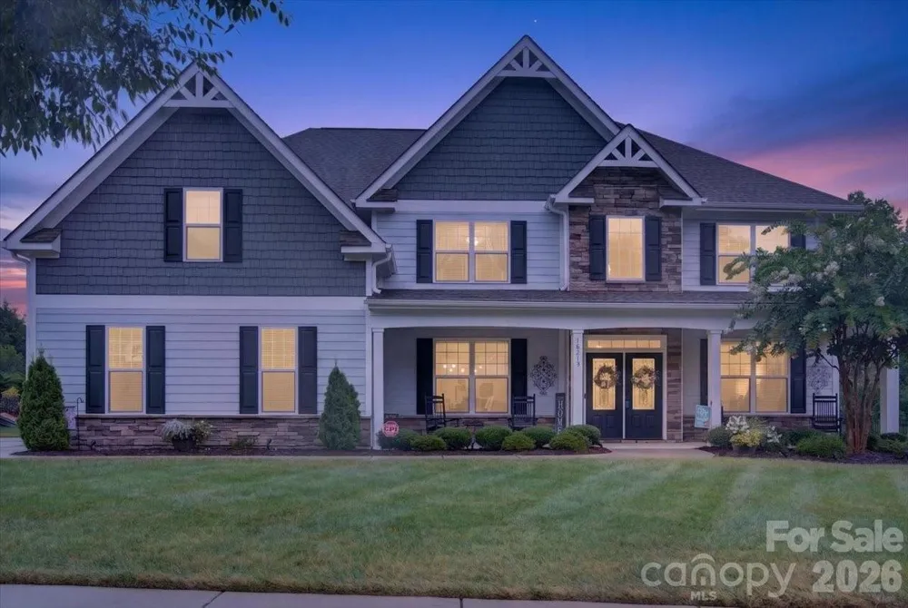 10515 Sweethaven Lane Harrisburg, NC 28075