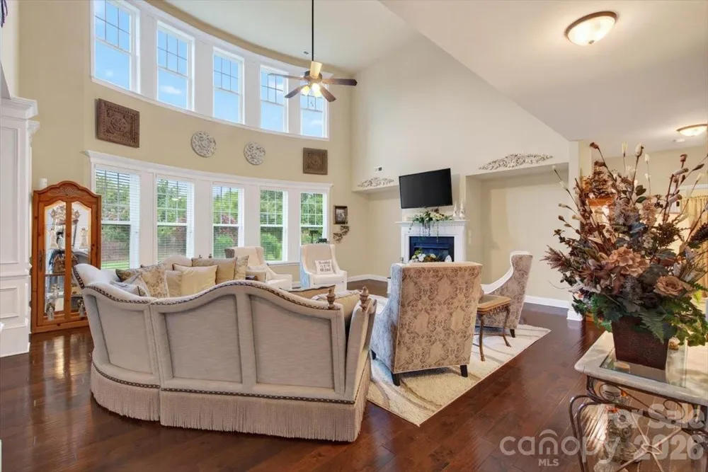 10515 Sweethaven Lane Harrisburg, NC 28075
