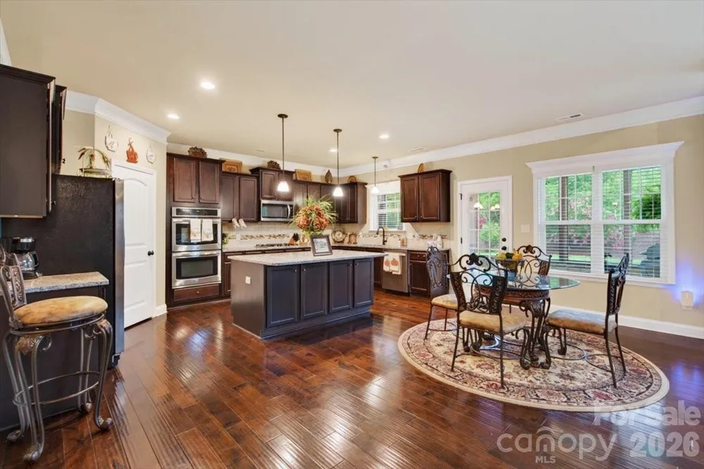 10515 Sweethaven Lane Harrisburg, NC 28075