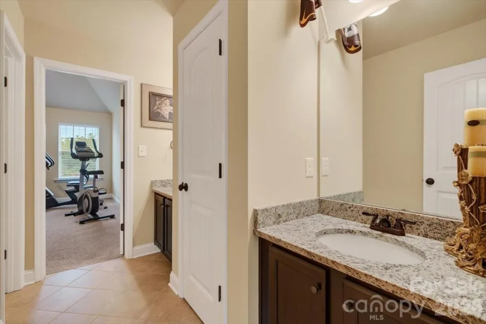 10515 Sweethaven Lane Harrisburg, NC 28075