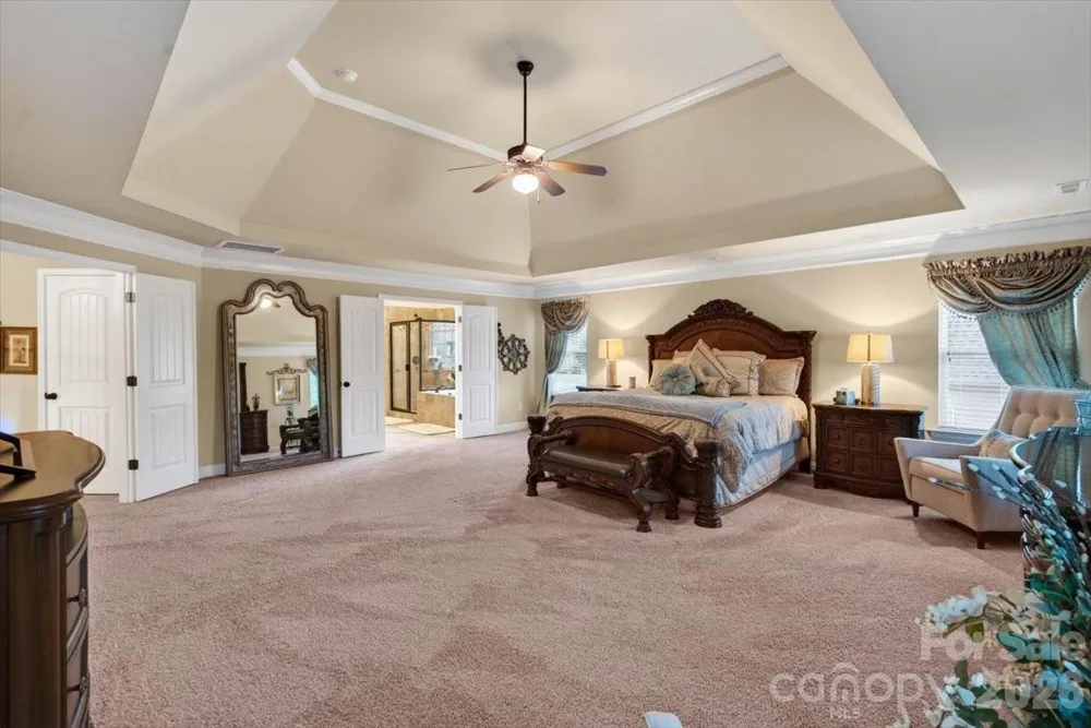 10515 Sweethaven Lane Harrisburg, NC 28075