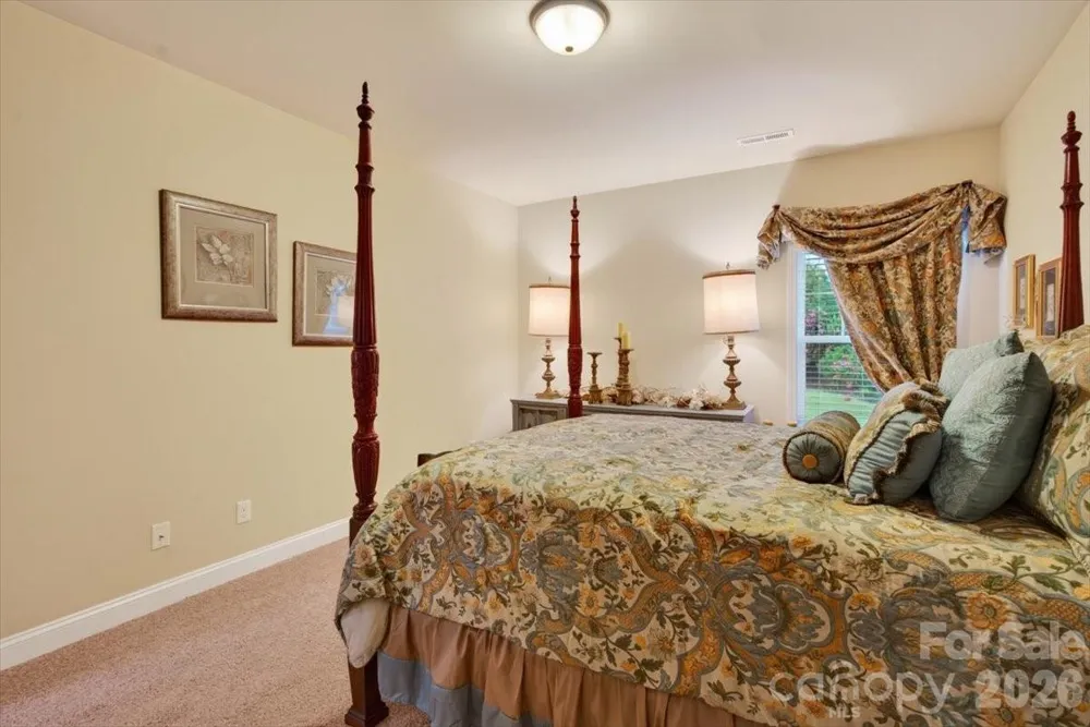 10515 Sweethaven Lane Harrisburg, NC 28075