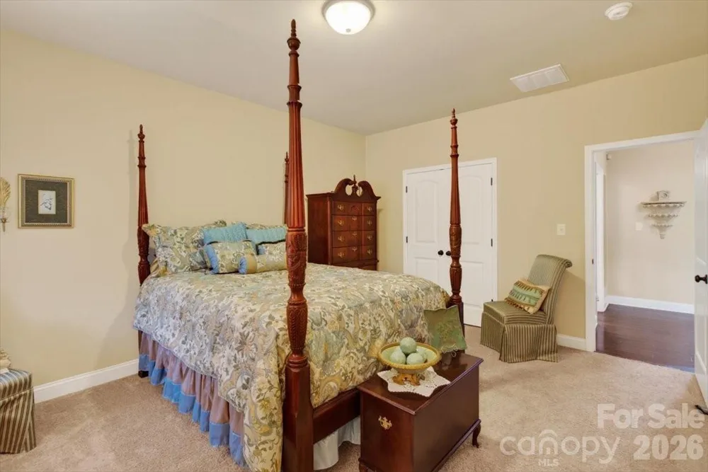 10515 Sweethaven Lane Harrisburg, NC 28075