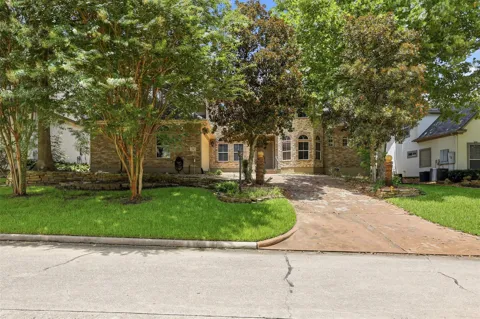 79 Melrose Drive