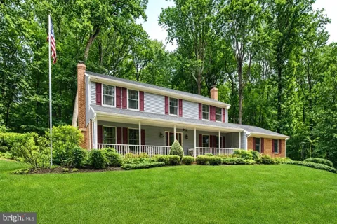 2708 RAYNHAM COURT