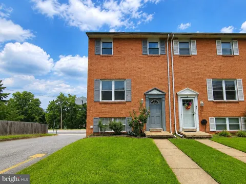 1 TALISTER COURT